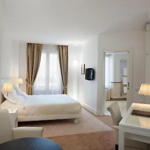 **** Hotel Maison | Esperienze Italia
